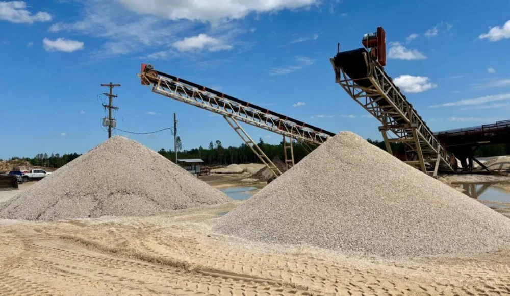  Sand and Dirt Supply